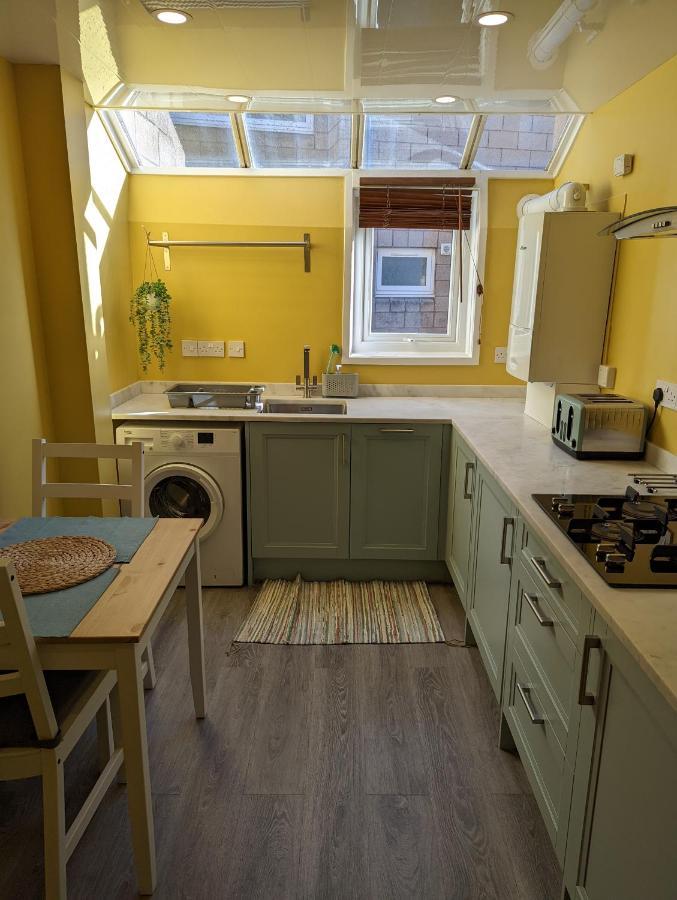 Family Friendly Central Garden Flat Edinburg Exteriör bild